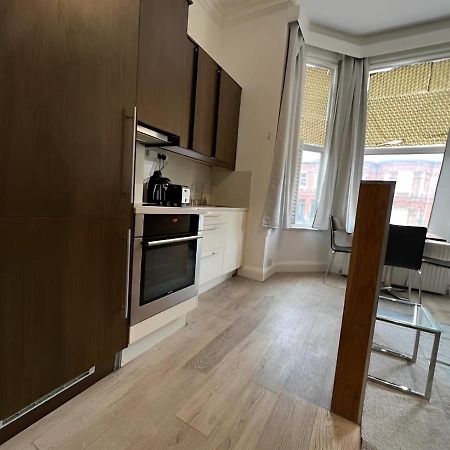 Nice Studio Shepherd'S Bush London Near Everything Dış mekan fotoğraf